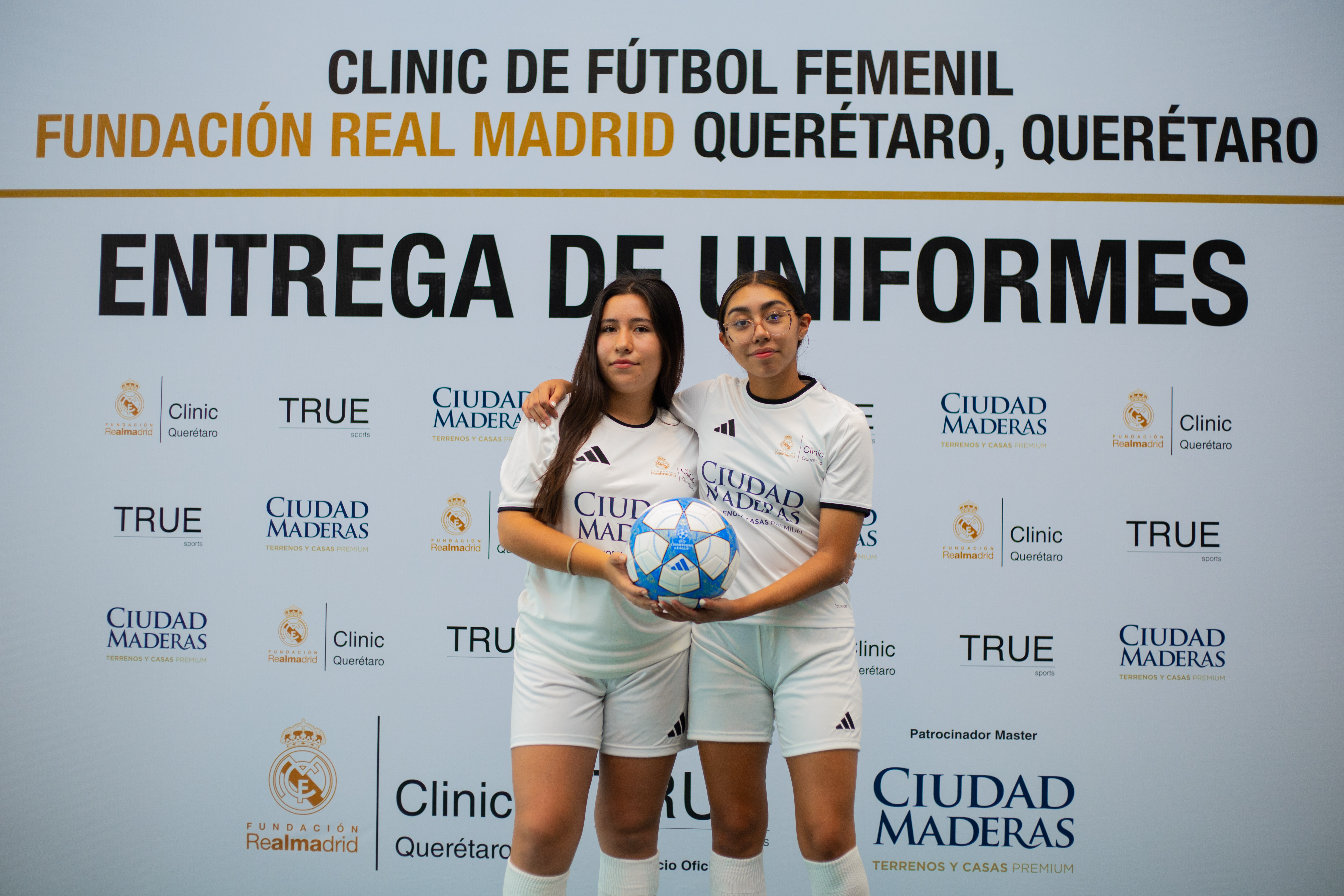 Entrega de Uniformes Clinic Femenil Querétaro — foto 11