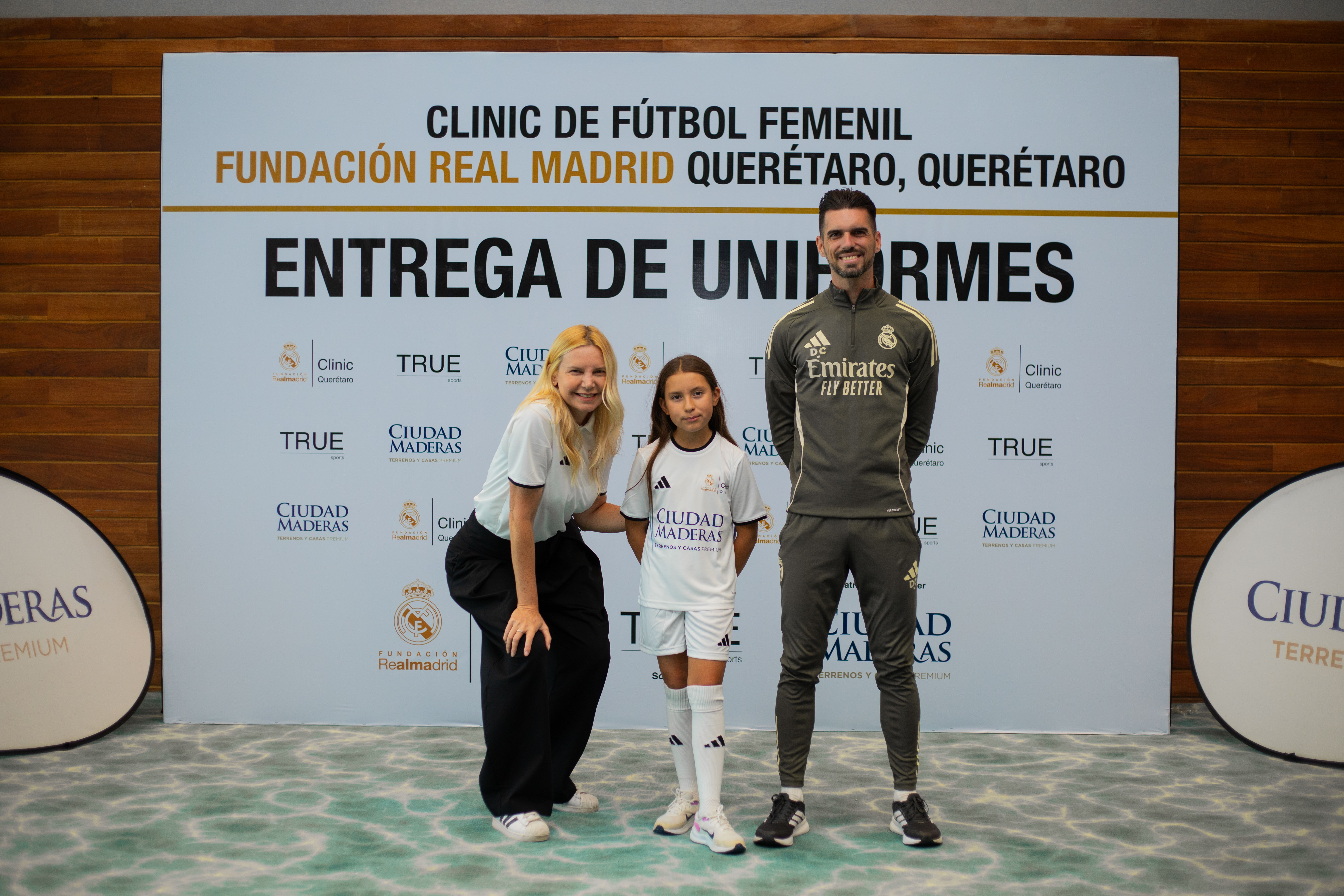 Entrega de Uniformes Clinic Femenil Querétaro — foto 14