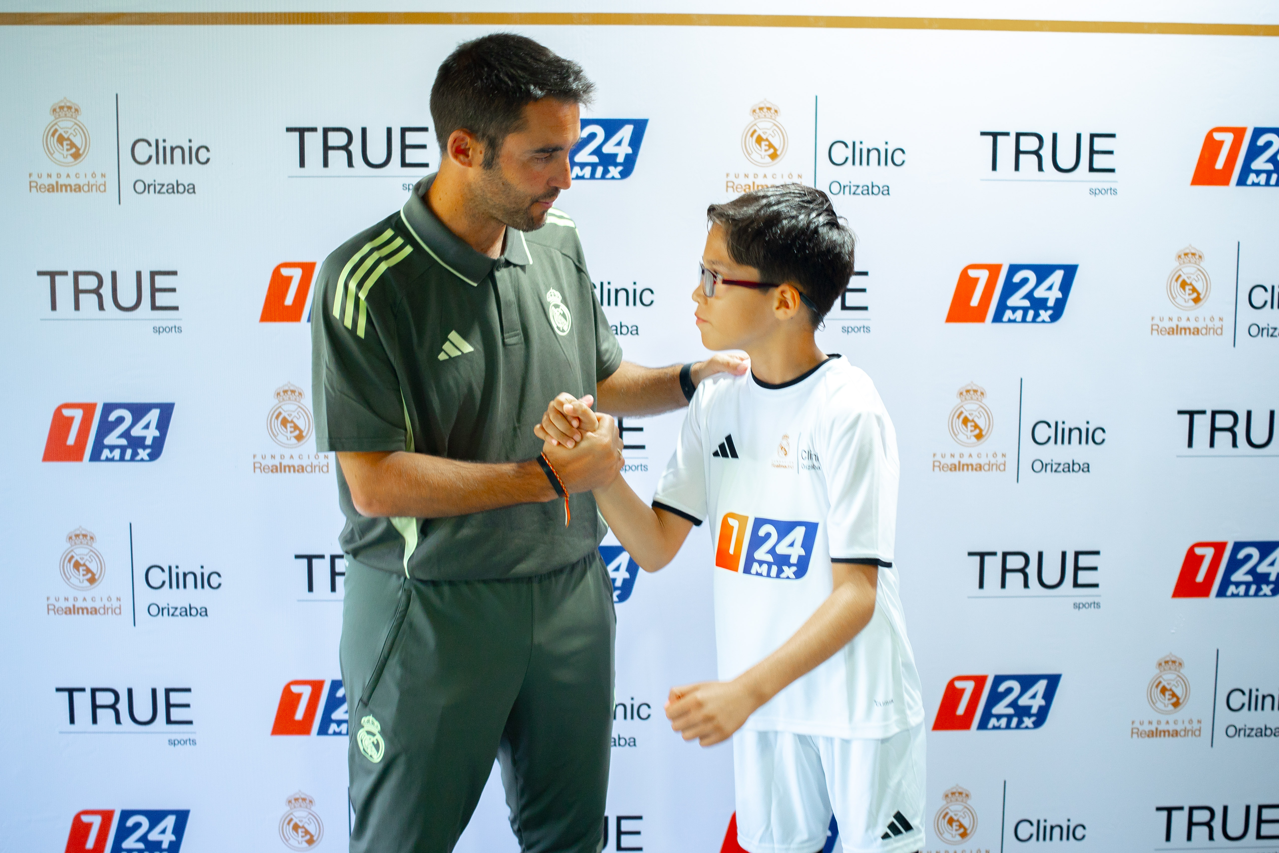 Entrega de uniformes Clinic Orizaba — foto 11