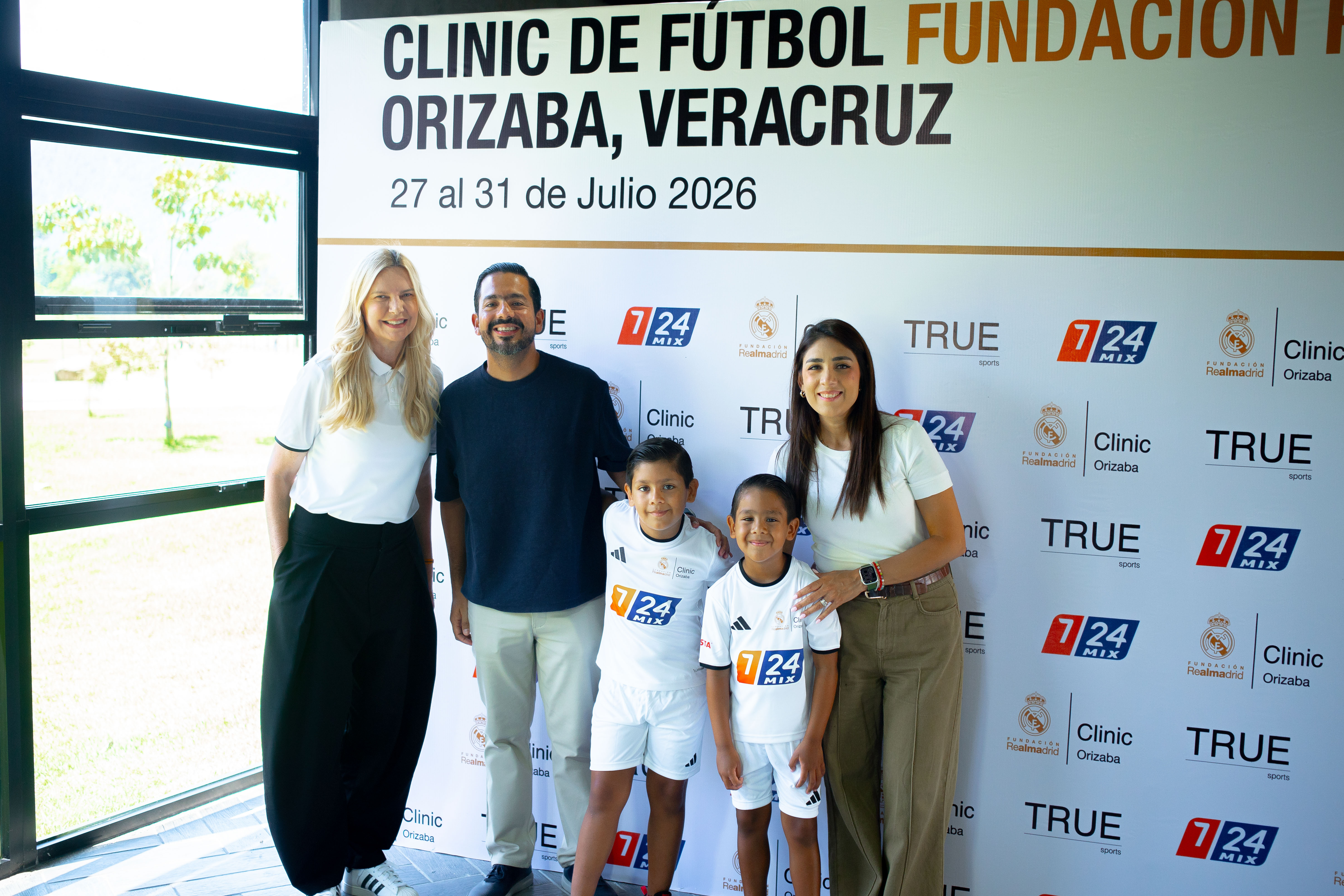 Entrega de uniformes Clinic Orizaba — foto 15