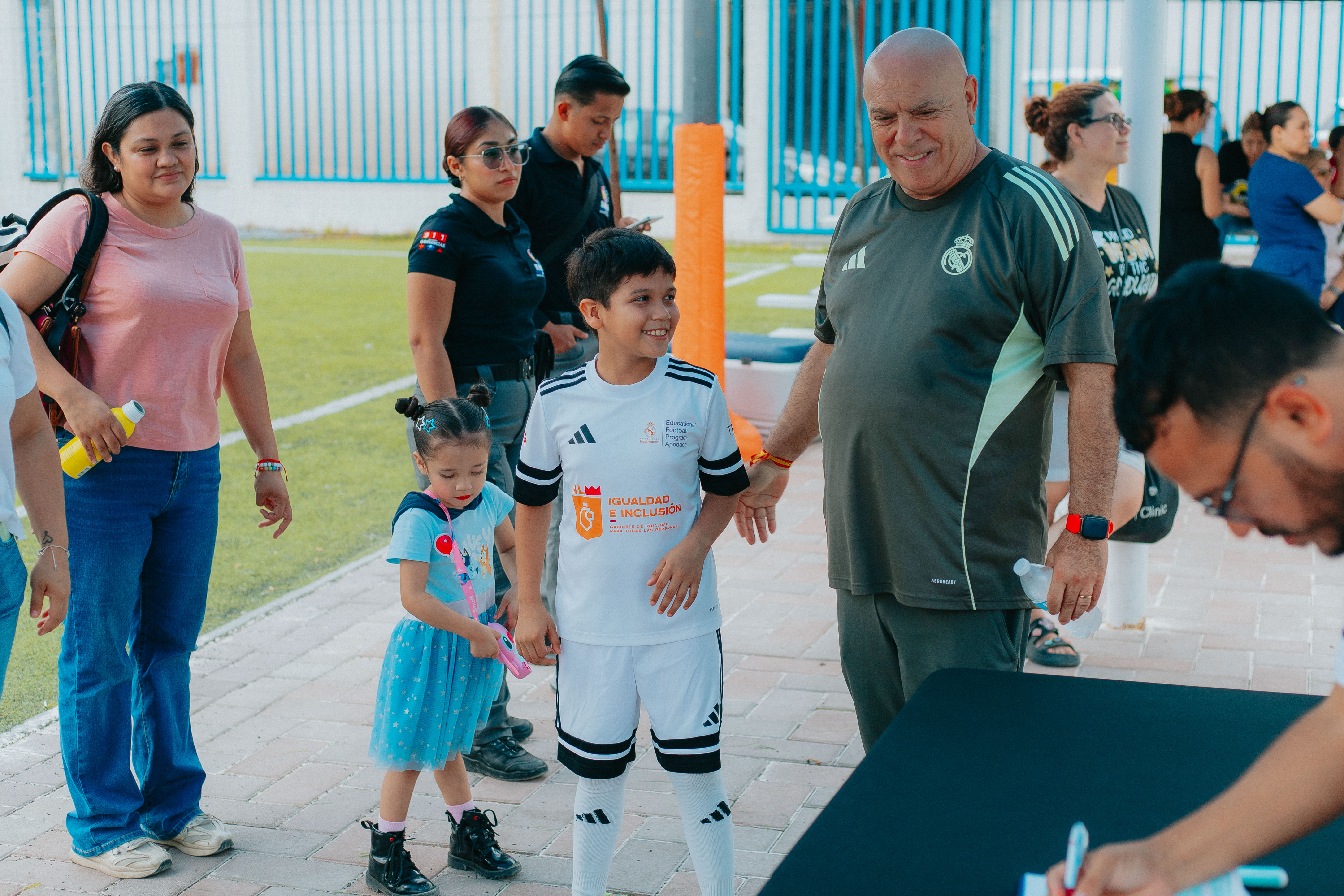 Entrega de uniformes Sede Apodaca — foto 9