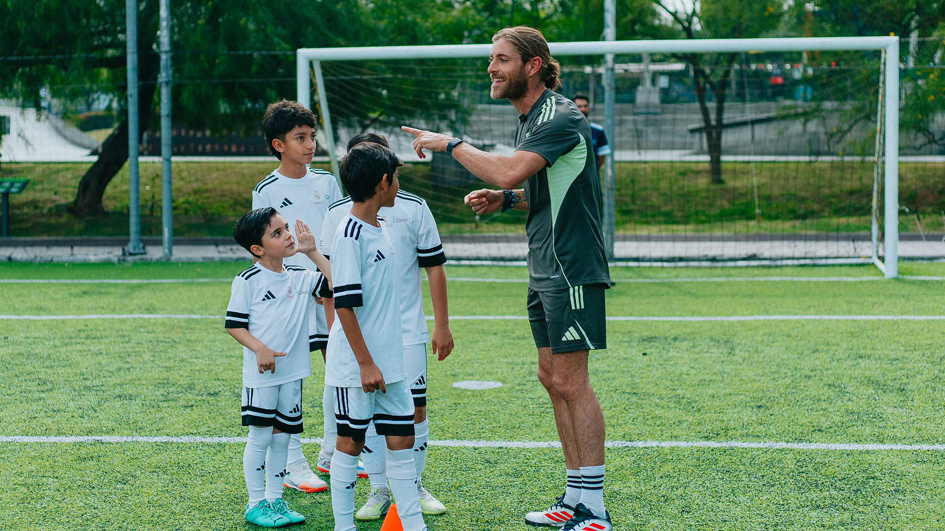 Clinics de Fútbol de la Fundación Real Madrid